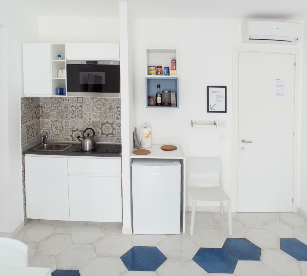 Syreness Suites Sorrento